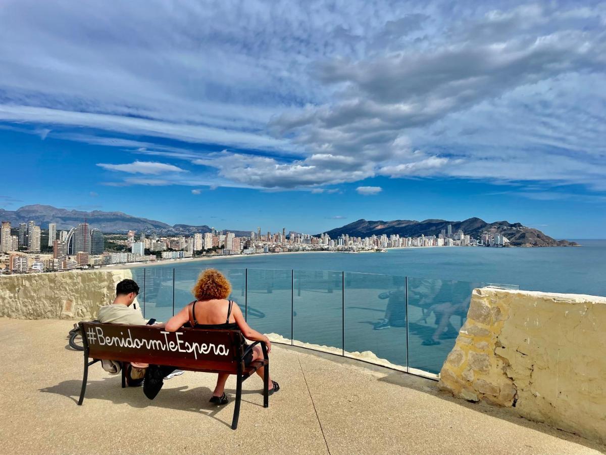 Traveler'S Beach Apartment With Sea View, Free Coffee & Parking Benidorm Eksteriør bilde
